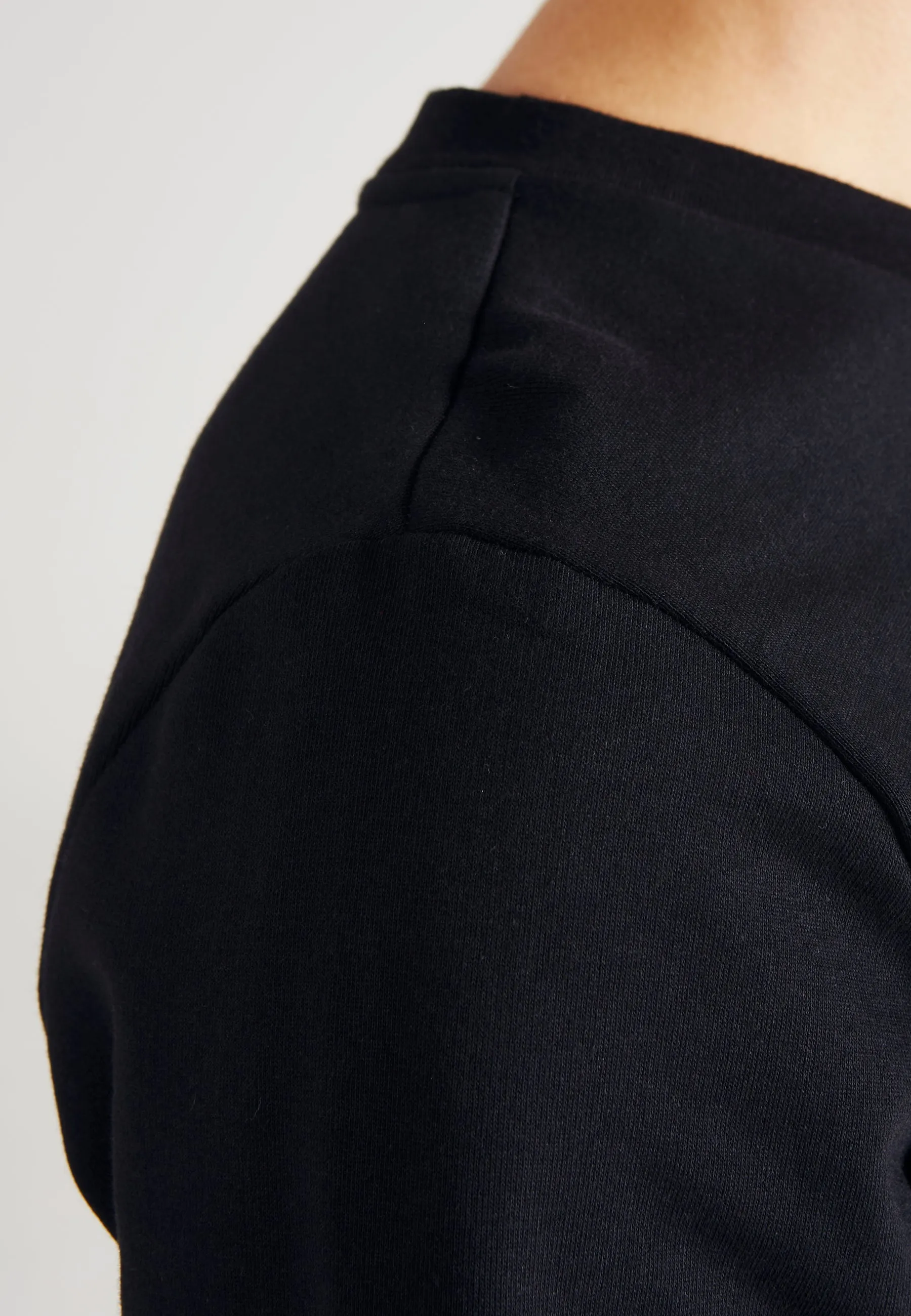 Sweatshirt CANTON organic cotton - Black Givn Berlin
