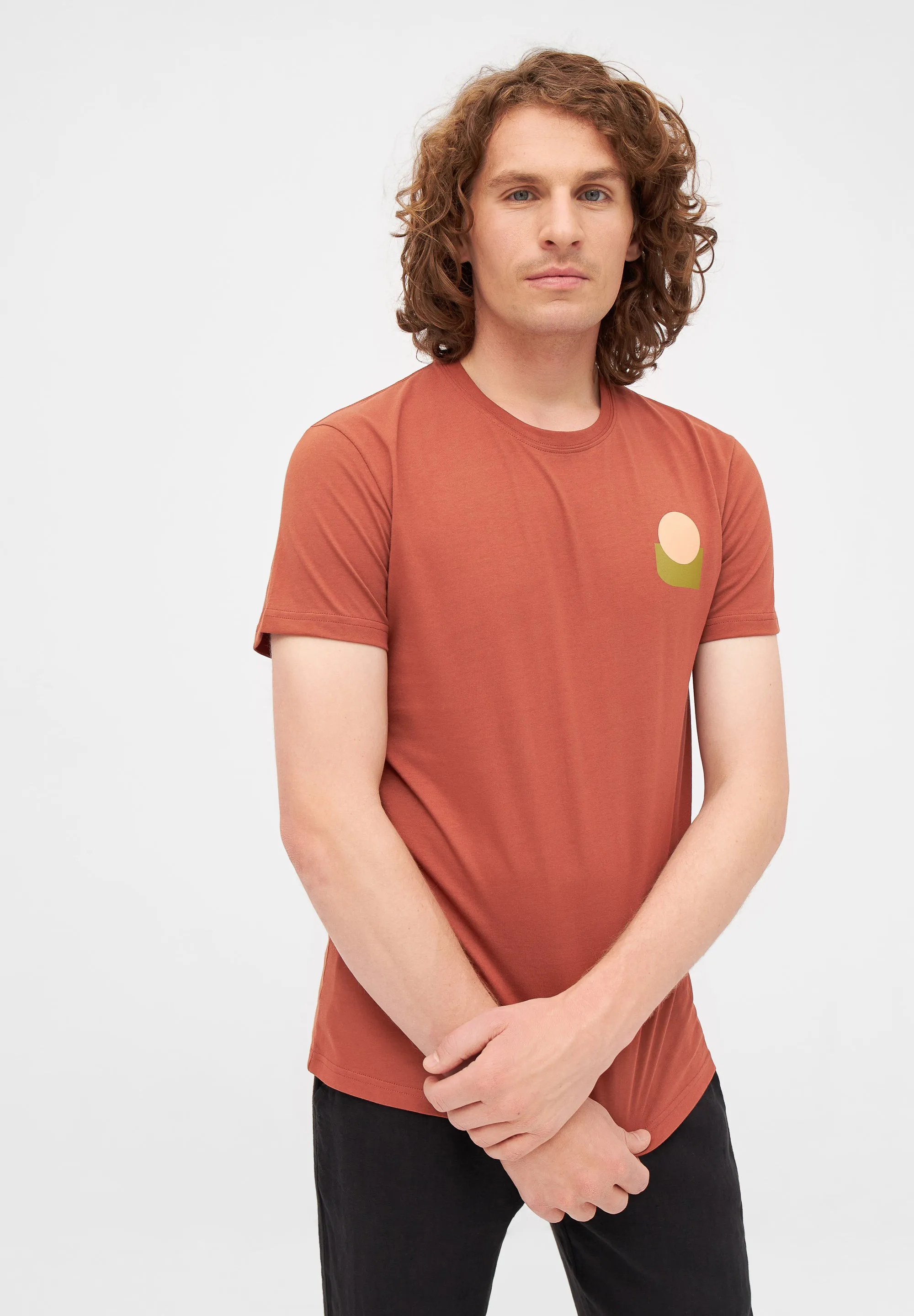 T-shirt COLBY (Forms) organic cotton - Terracotta Givn Berlin