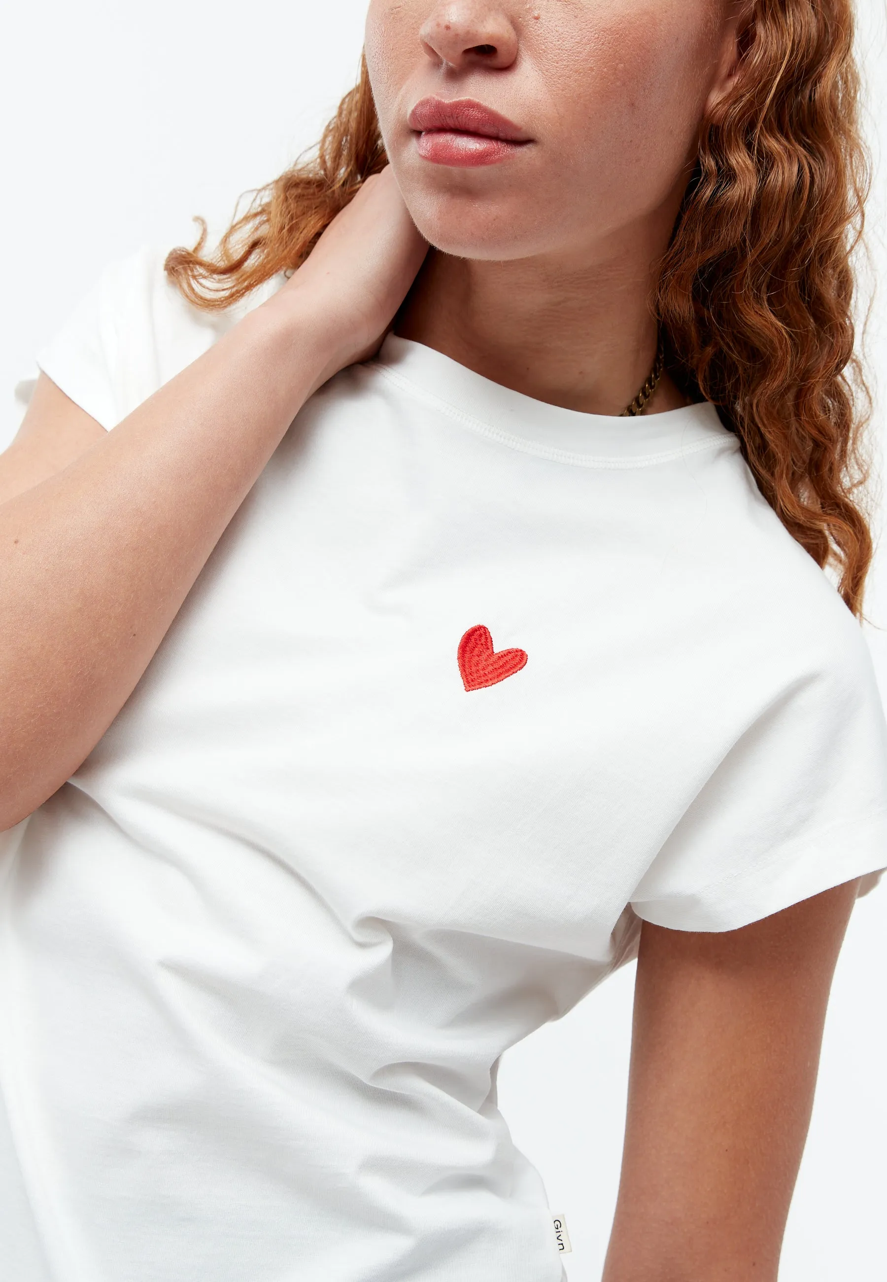 T-shirt GBLAILA (HEART) made of organic cotton with embroidery - White Givn Berlin