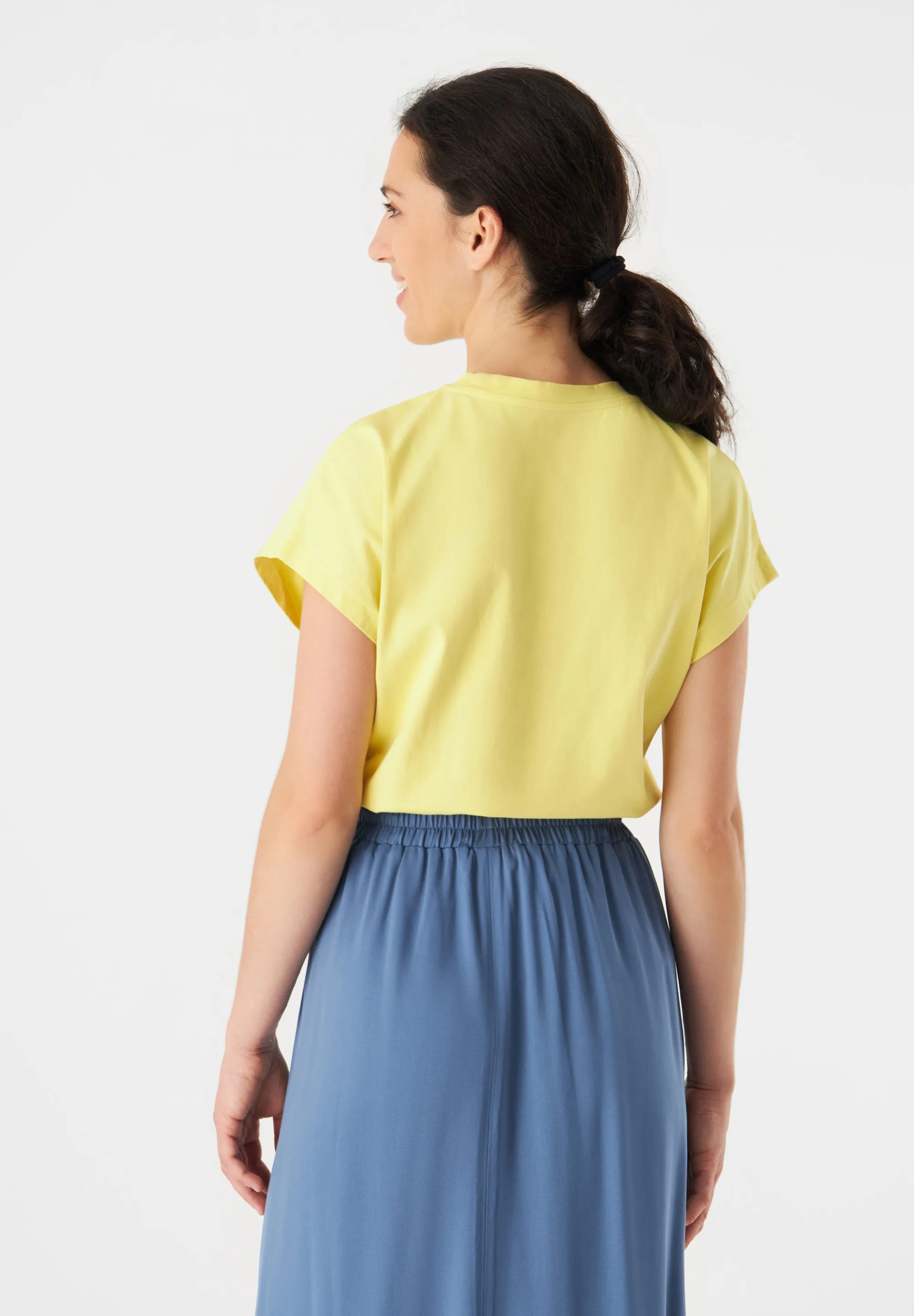T-shirt GBLAILA Slim Fit Made From Organic Cotton - Lemon Givn Berlin