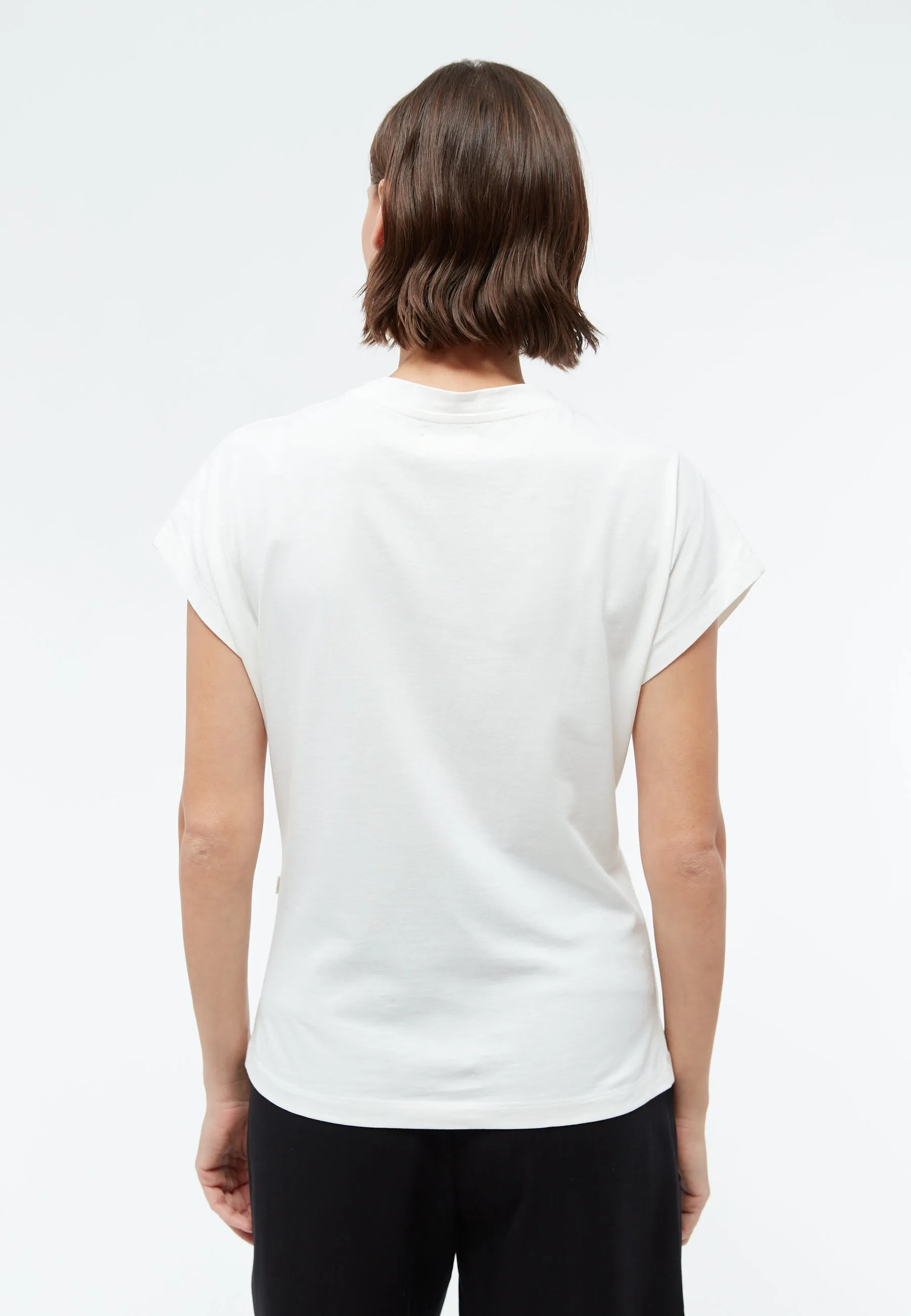 T-shirt GBLAILA Slim Fit Made From Organic Cotton - White Givn Berlin