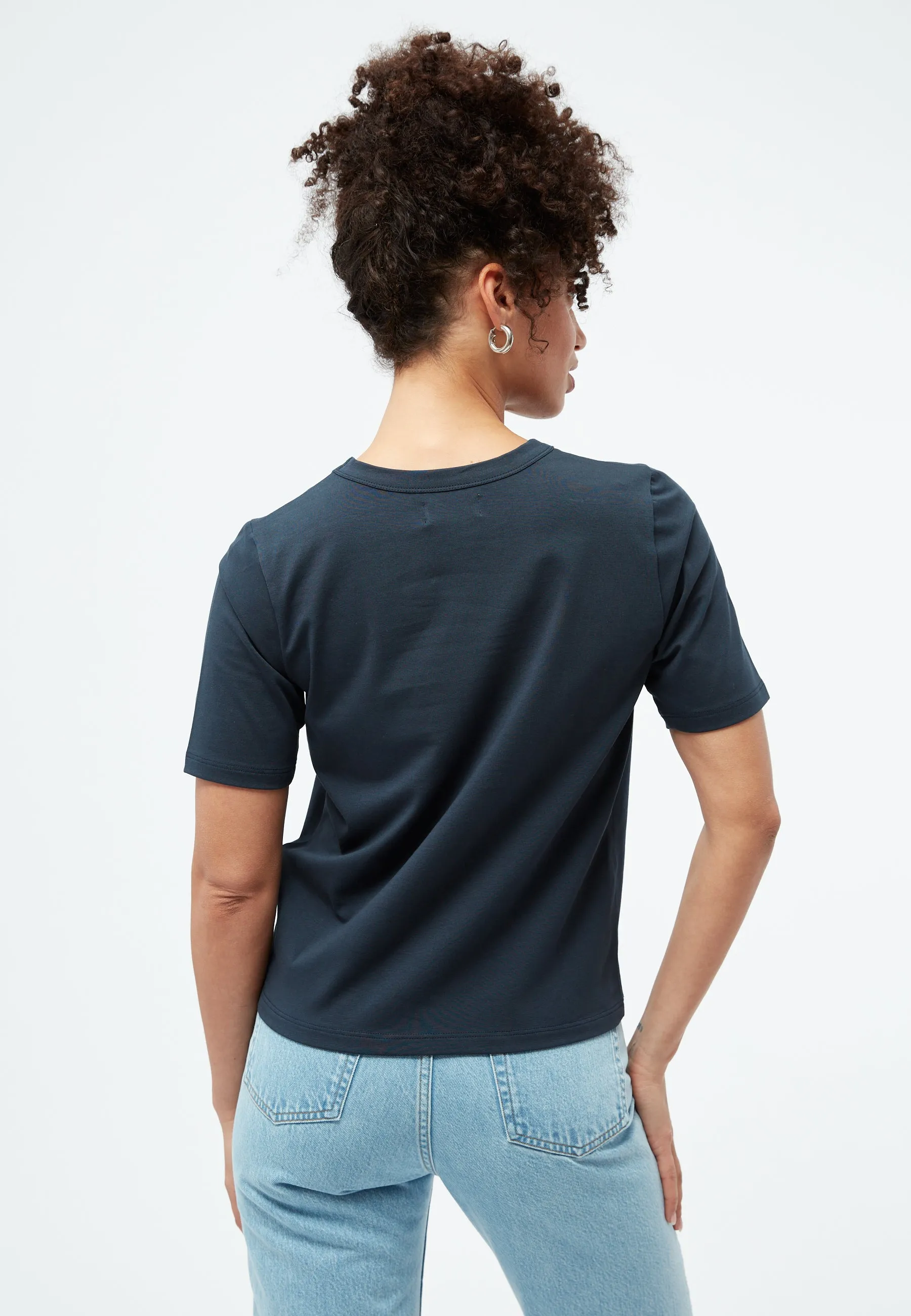 T-shirt GBRUTH (Love Heart) made from organic cotton - Midnight Blue Givn Berlin