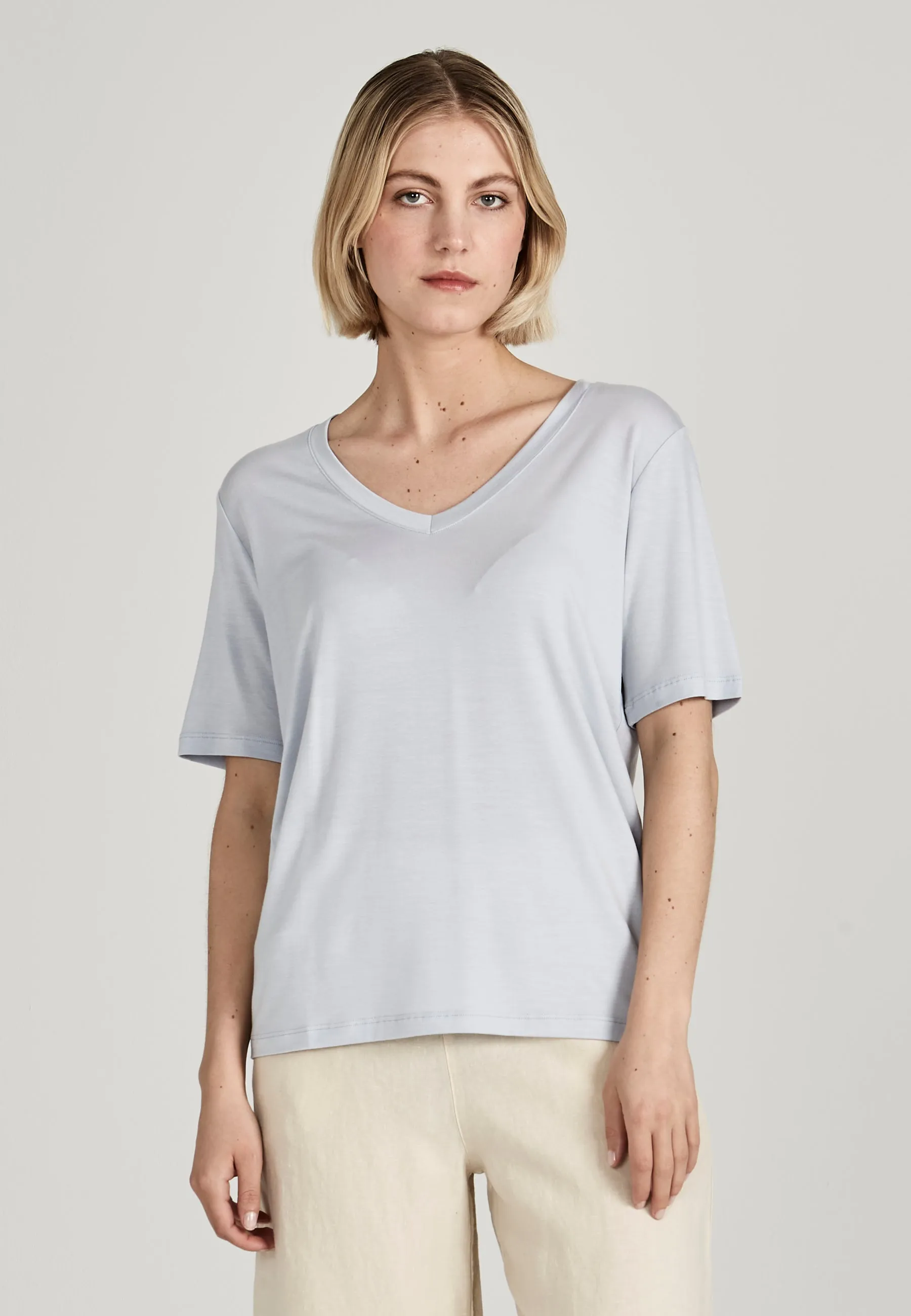 T-shirt JANE in TENCEL™ Lyocell - Misty Blue (Tencel) Givn Berlin