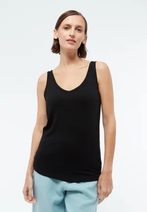 Top Victoria in TENCEL™ Lyocell - Black (Tencel) Givn Berlin