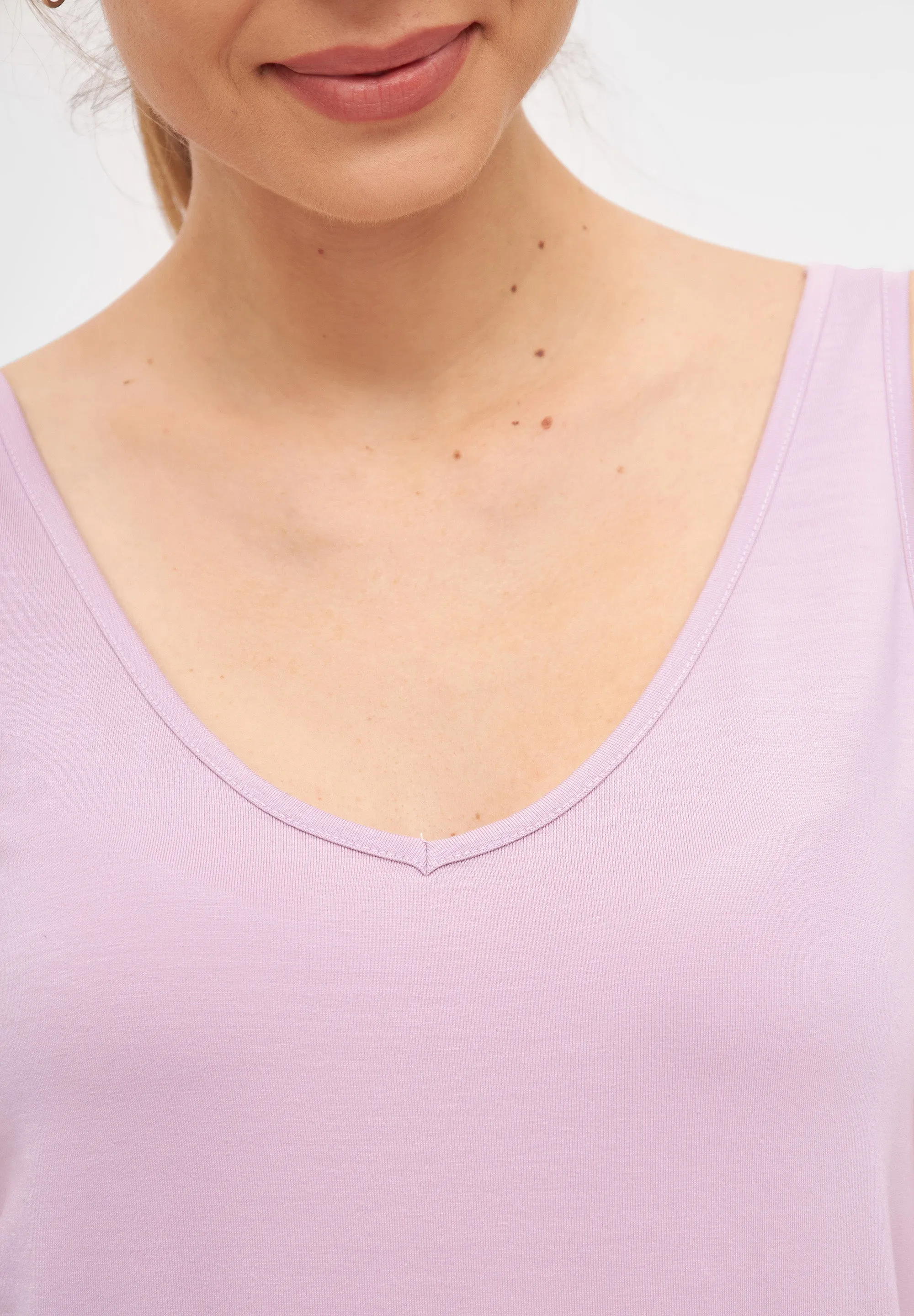 Top Victoria in TENCEL™ Lyocell - Misty Lavender (Tencel) Givn Berlin