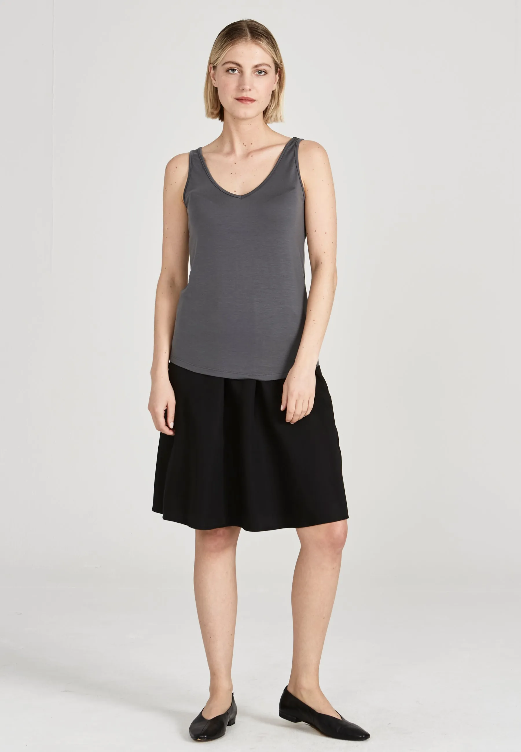 Top VICTORIA in TENCEL™ Lyocell - Shadow Grey (Tencel) Givn Berlin