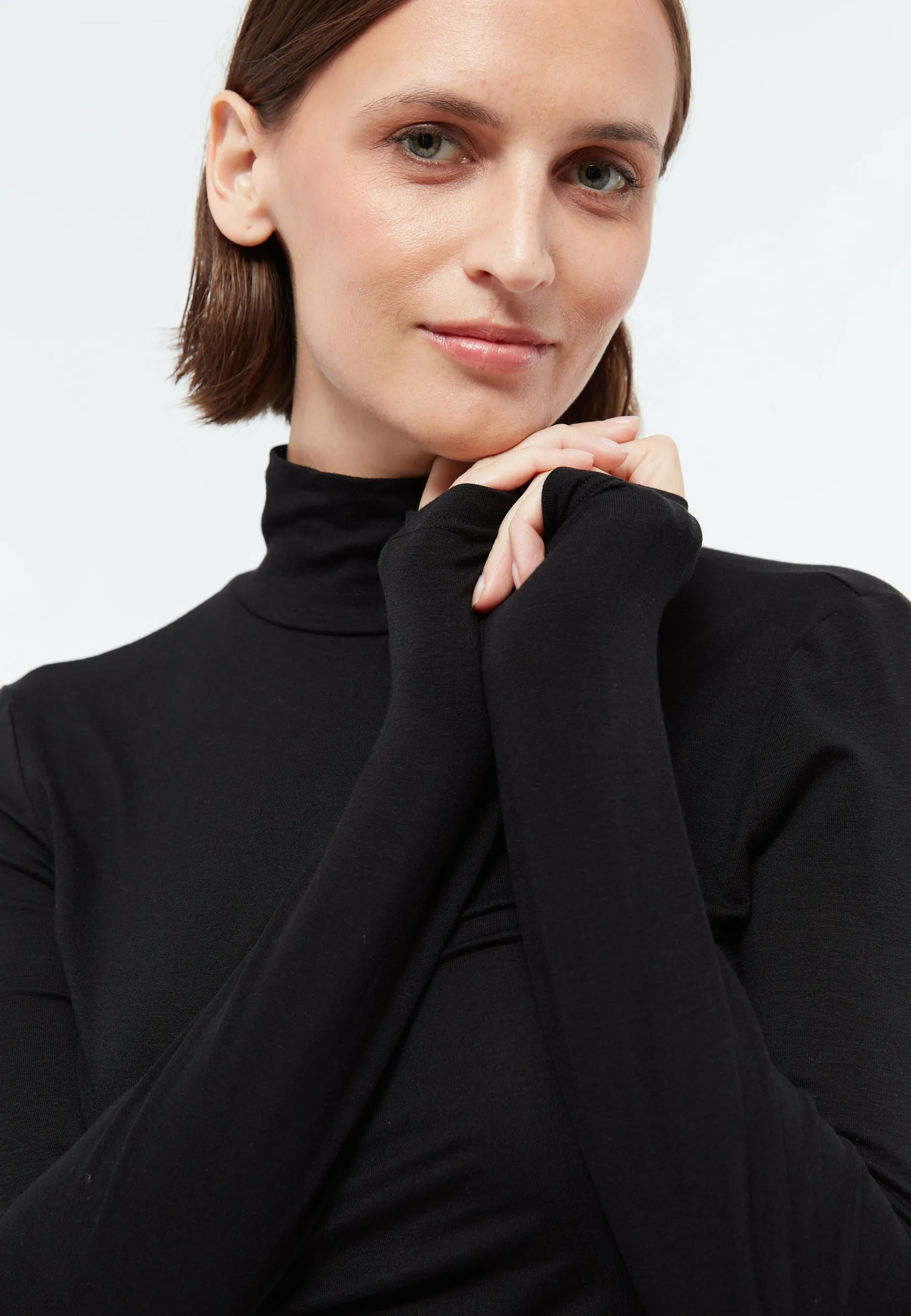Turtleneck longsleeve VIDA in TENCEL™ Lyocell - Black (Tencel) Givn Berlin