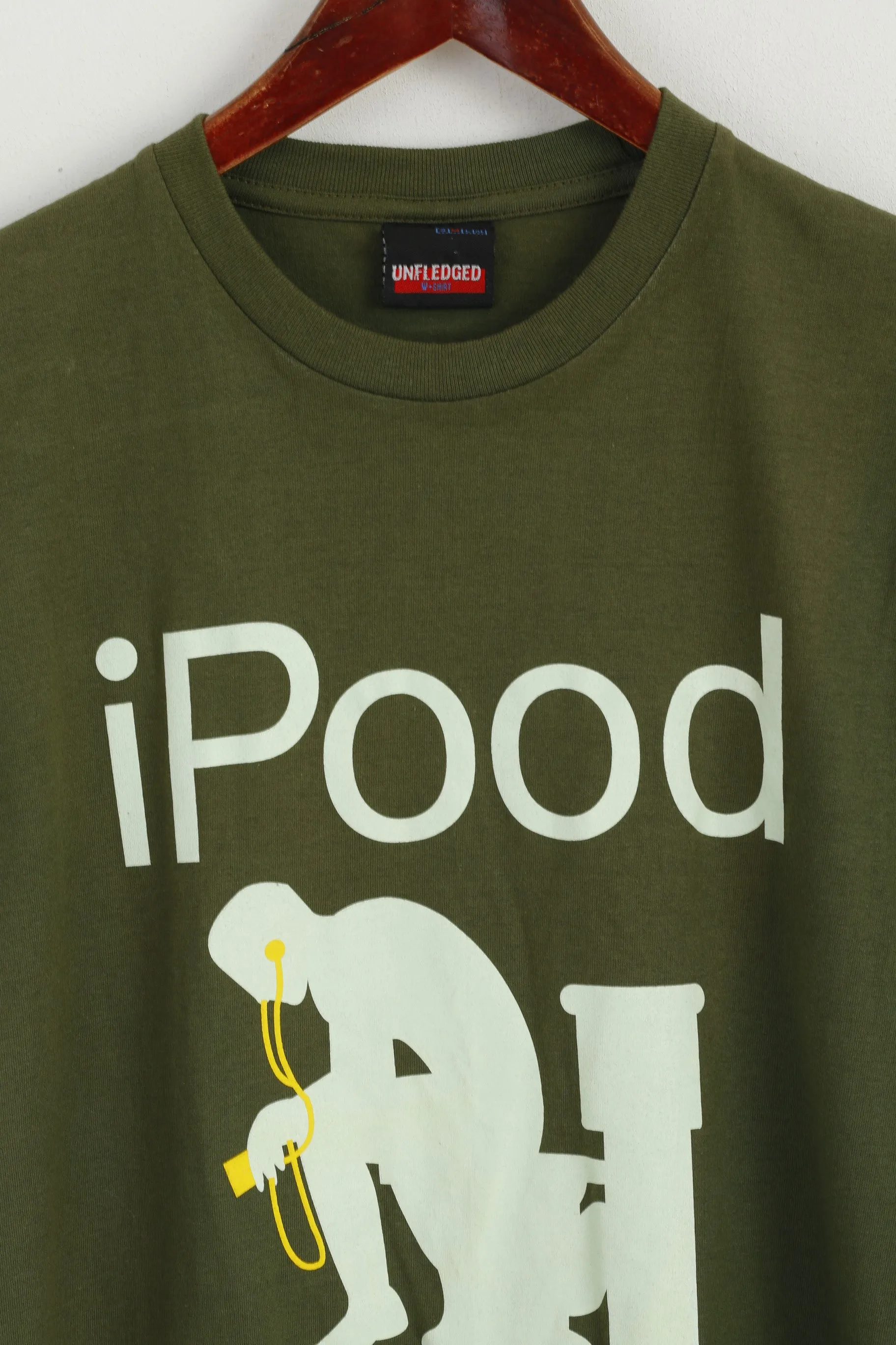 Unfledged Mens M (S) Shirt Green Cotton Graphic iPOD Short Sleeve Top